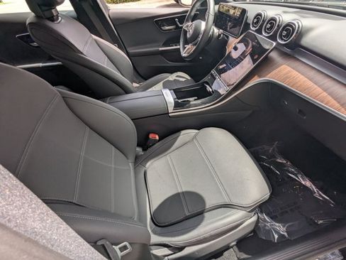 Used 2026 Mercedes-Benz C 300 Sedan image 20