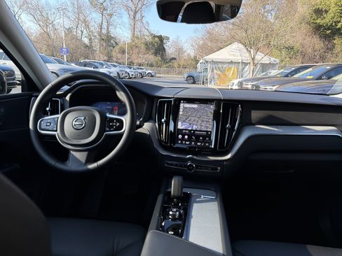 Certified 2025 Volvo XC60 B5 Plus w/ Climate Package image 30