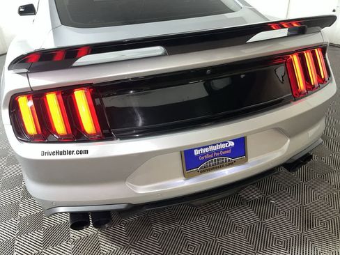 Used 2019 Ford Mustang GT w/ Equipment Group 301A image 11