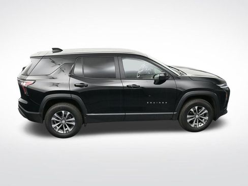 Used 2026 Chevrolet Equinox LT AWD/4WD image 21