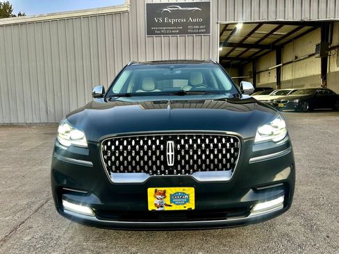 Used 2020 Lincoln Aviator Black Label AWD/4WD image 10