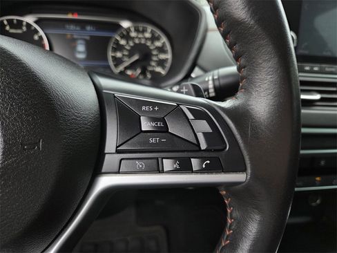 Used 2022 Nissan Altima 2.5 SR image 21