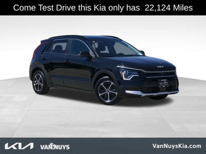 Used 2023 Kia Niro EX