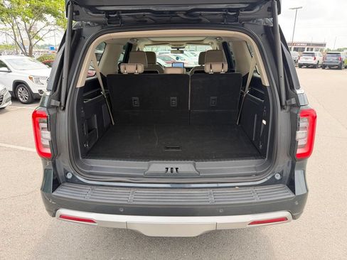 Used 2024 Ford Expedition Max Limited AWD/4WD image 36