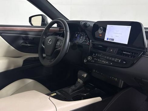 Used 2025 Lexus ES 350 w/ Premium Package FWD image 19