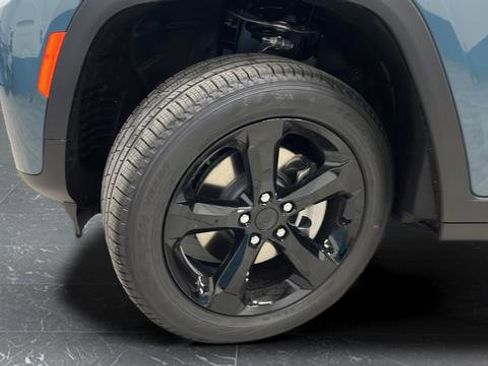 New 2026 Jeep Grand Cherokee L Limited AWD/4WD image 39