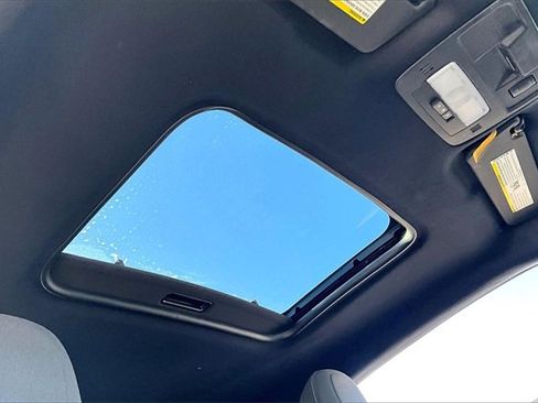 Used 2015 Chevrolet Camaro LT image 20