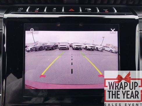 Used 2024 Jeep Grand Cherokee L Altitude image 12