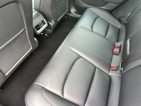 Used 2022 Tesla Model 3 Long Range image 12