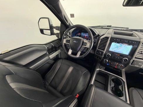 Used 2018 Ford F350 Platinum w/ Platinum Ultimate Package AWD/4WD image 32
