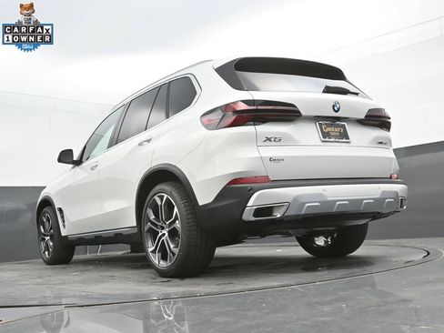 Used 2026 BMW X5 xDrive40i w/ Climate Comfort Package AWD/4WD image 48