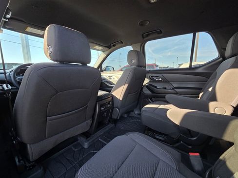 Used 2023 Chevrolet Traverse LT w/ LPO, Floor Liner Package image 29