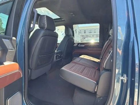 New 2026 GMC Sierra 2500 Denali Ultimate AWD/4WD image 37