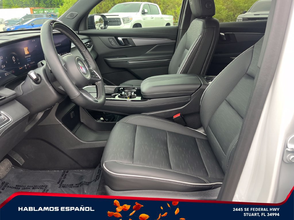 Used 2025 Buick Enclave Sport Touring w/ Super Cruise Package FWD image 9