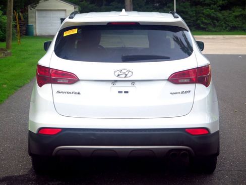 Used 2014 Hyundai Santa Fe Sport 2.0T w/ Navigation Package 06 FWD image 18