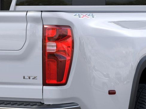 New 2026 Chevrolet Silverado 3500 LTZ image 12