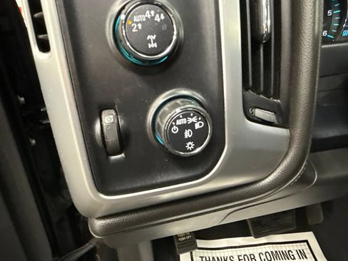 Used 2018 GMC Sierra 1500 SLT AWD/4WD image 26