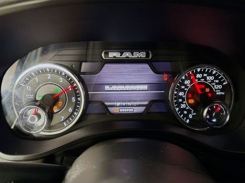 Used 2023 RAM 1500 Laramie image 12