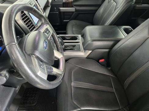 Used 2016 Ford F150 Platinum w/ Equipment Group 701A Luxury AWD/4WD image 14