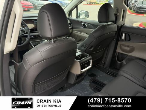 New 2026 Kia Carnival EX FWD image 28