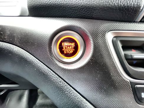 Used 2025 Honda Ridgeline RTL image 16