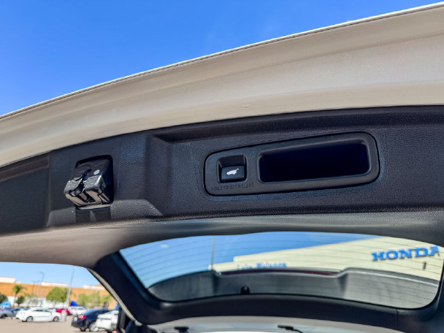 Used 2025 Honda CR-V Sport-L image 29