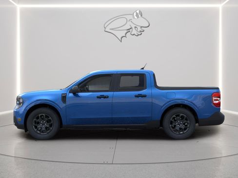 New 2026 Ford Maverick XLT AWD/4WD image 3