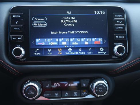 New 2025 Nissan Versa SR w/ Trunk Package FWD image 15