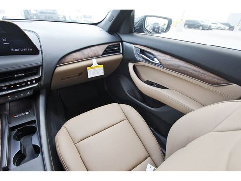 New 2026 Cadillac CT5 Premium Luxury image 10