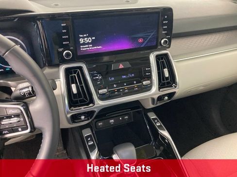 Used 2023 Kia Sorento SX AWD/4WD image 2