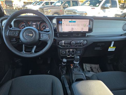 New 2026 Jeep Gladiator Sport image 10