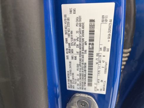 Used 2020 Ford Escape Titanium image 37