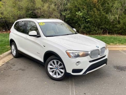 Used 2016 BMW X3 xDrive28i image 1