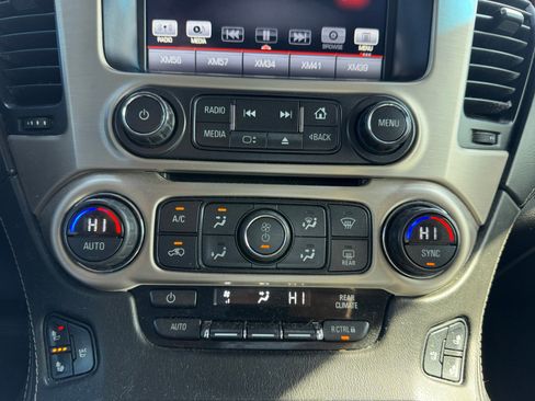 Used 2016 GMC Yukon Denali image 11