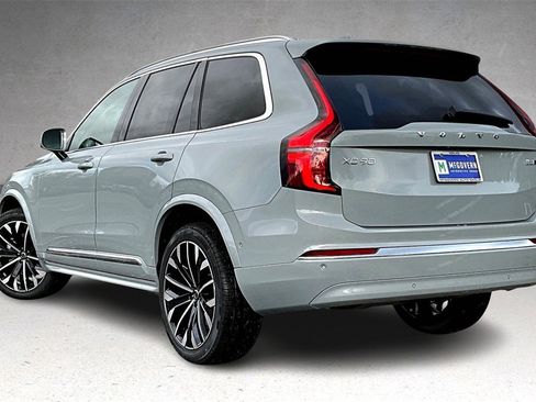 New 2026 Volvo XC90 B6 Ultra w/ Protection Package Premier image 3
