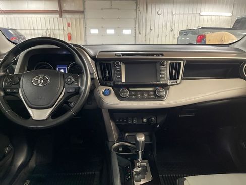 Certified 2018 Toyota RAV4 Limited image 12