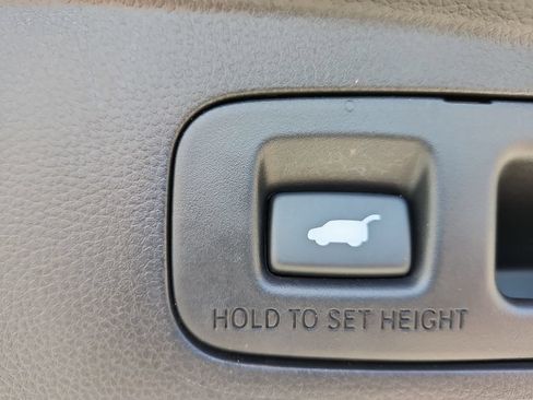 Certified 2025 Honda CR-V EX-L image 37