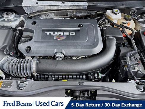 Used 2025 Cadillac XT4 Premium Luxury AWD/4WD image 37