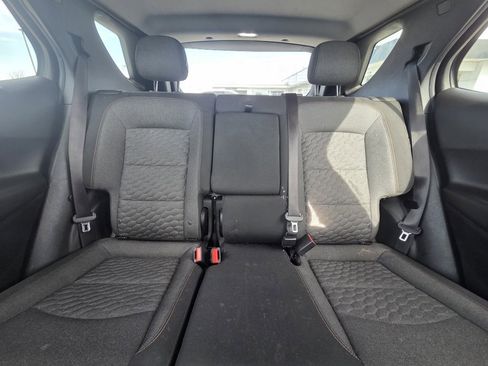 Used 2018 Chevrolet Equinox LT w/ Sun & Infotainment Package image 27