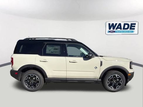 New 2025 Ford Bronco Sport Outer Banks AWD/4WD image 4