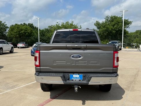 Used 2021 Ford F150 Lariat RWD image 4