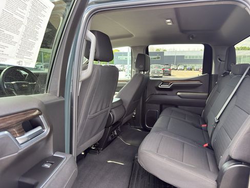 Certified 2025 Chevrolet Silverado 1500 LT AWD/4WD image 30