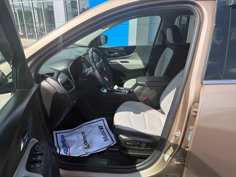 Used 2018 Chevrolet Equinox LT AWD/4WD image 8