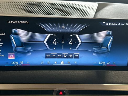 Used 2024 BMW iX xDrive50 w/ Convenience Package AWD/4WD image 20