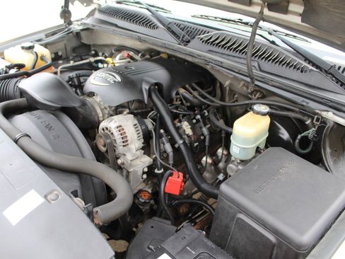 Used 2002 Chevrolet Silverado 1500 LS RWD image 39