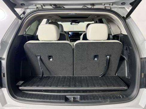 Certified 2025 Kia Sorento EX w/ Panoramic Sunroof Package FWD image 25