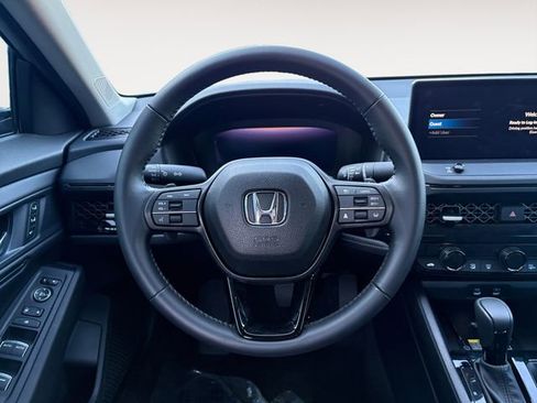 Used 2025 Honda Accord EX-L image 12