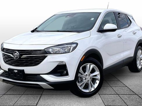 Used 2020 Buick Encore GX Preferred w/ Cold Weather Comfort Package FWD image 1