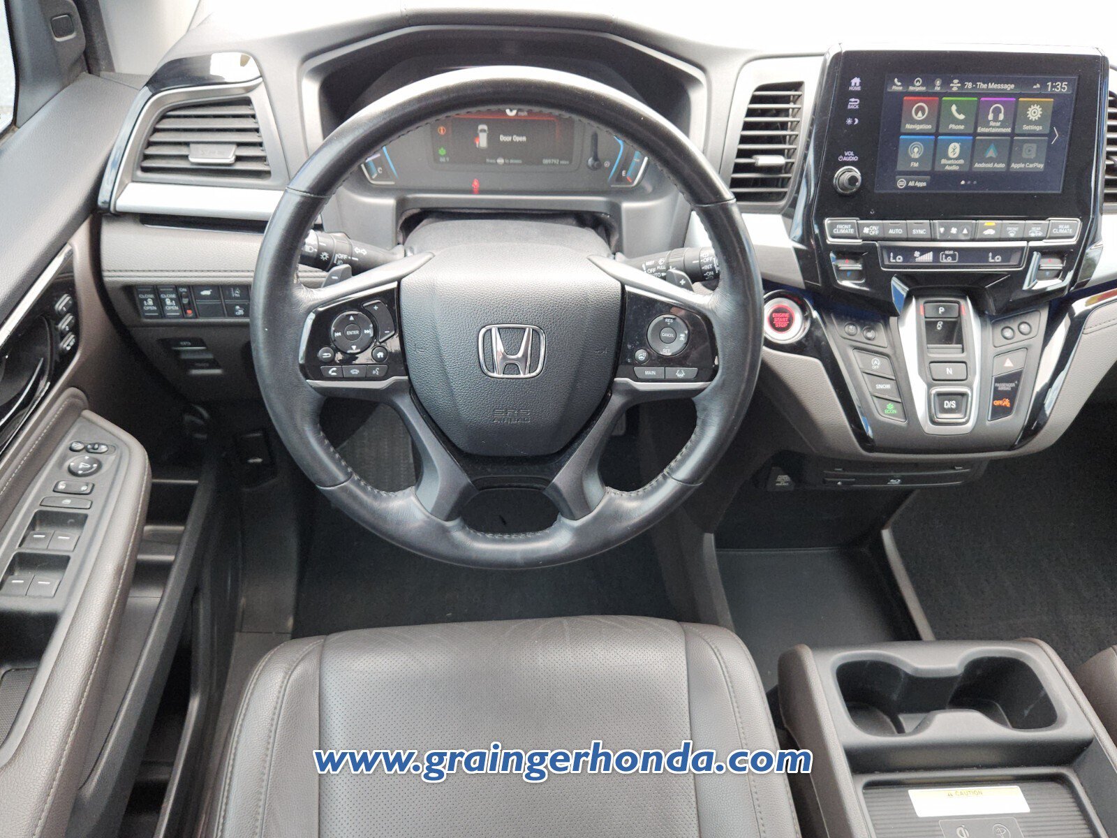 Used 2018 Honda Odyssey Elite image 12