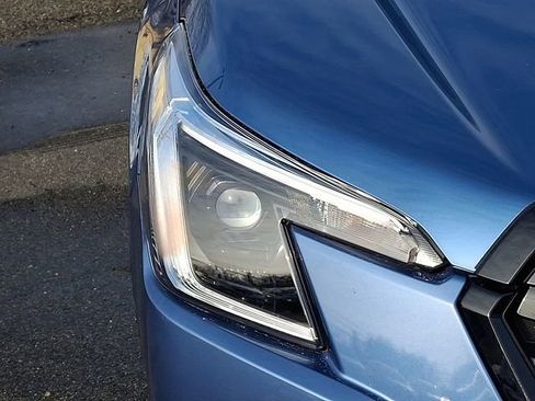 Used 2023 Subaru Forester Premium image 9